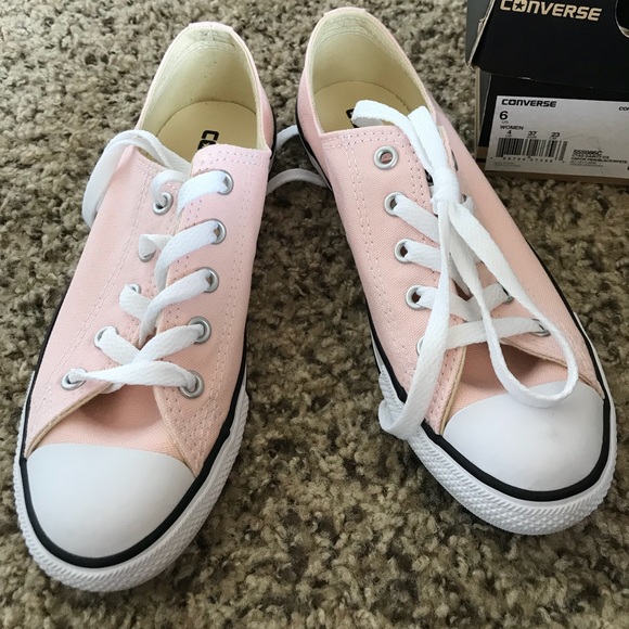 converse ballet pink